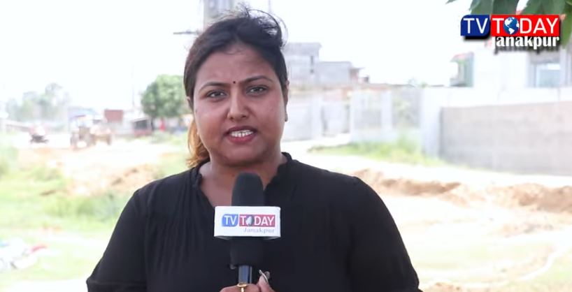 Reporter receives threat of attack while reporting